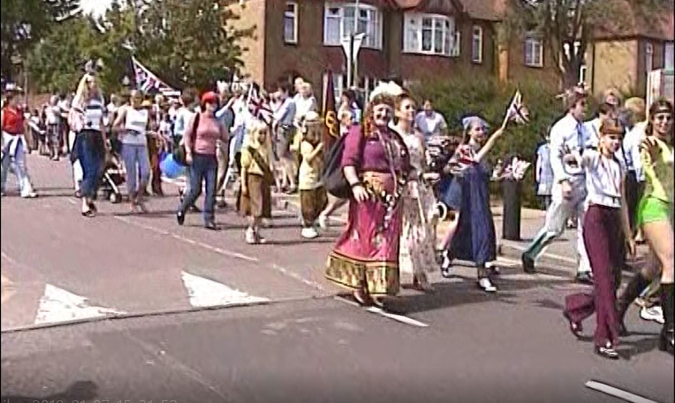 Rainham Golden Jubilee Parade 2002