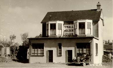 Old Photos of Smallholders Club Springvale Wigmore Gillingham Kent