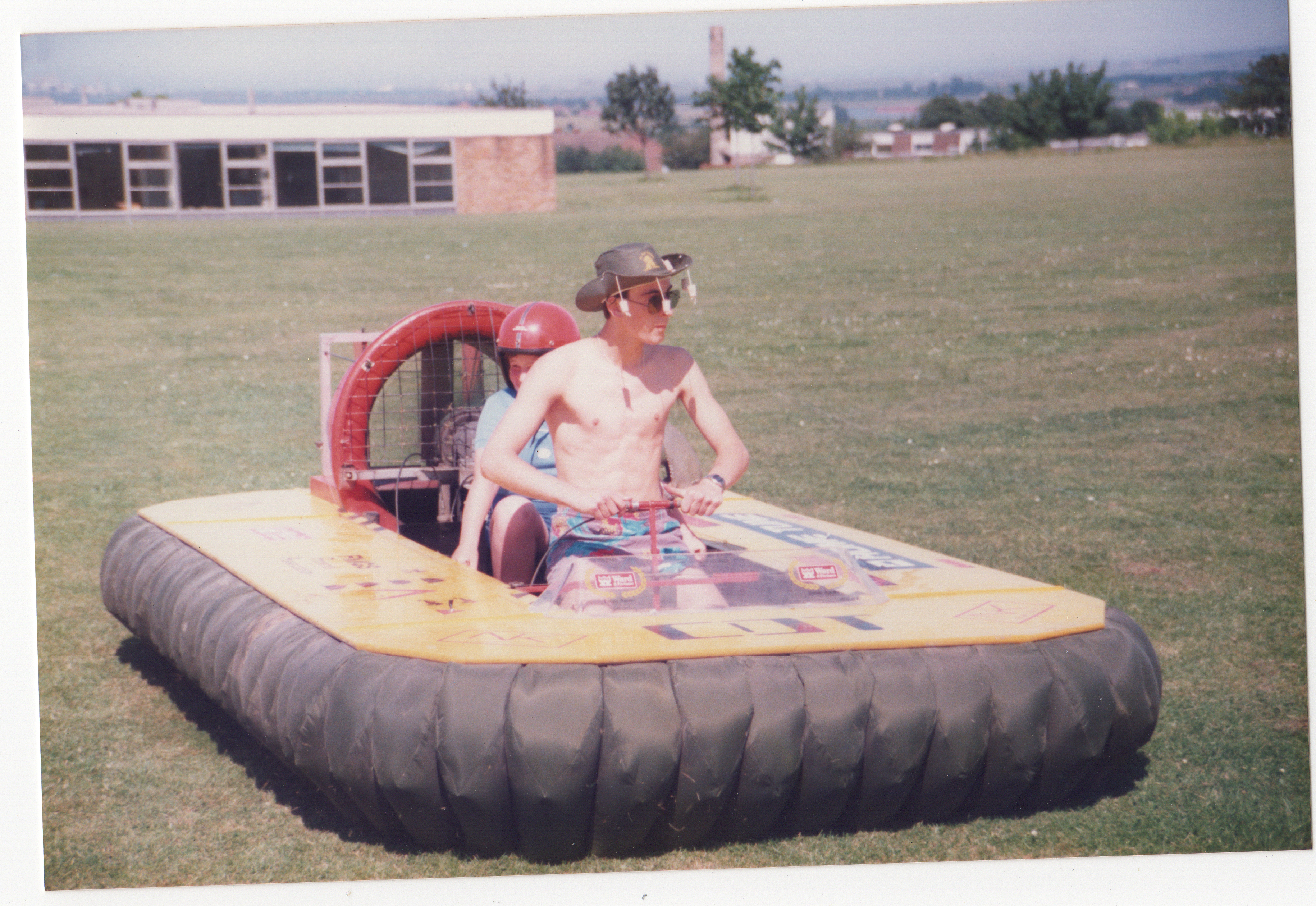 Rainham Mark GTHS Hovercraft 1988