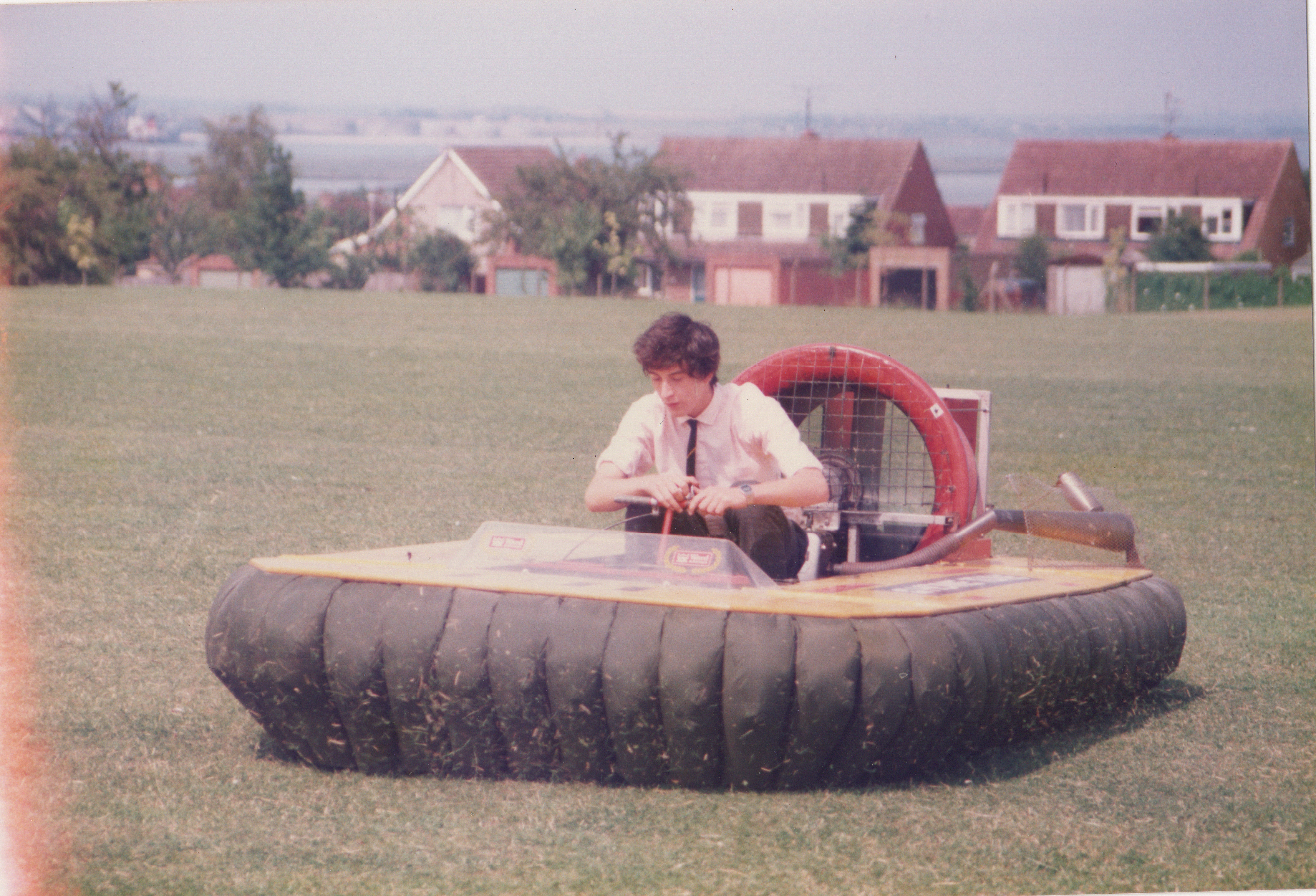 Rainham Mark GTHS Hovercraft 1988