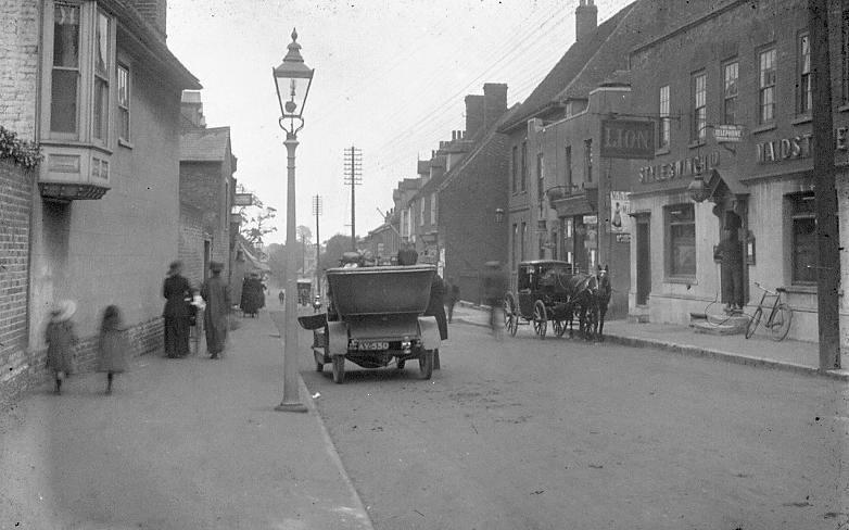 Parsonage House Green Lion Rainham High Street 1910
